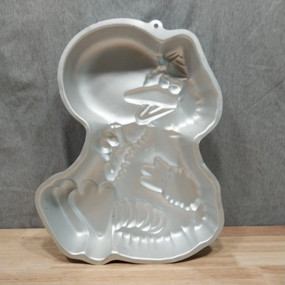Big Bird Wilton Cake Pan Vintage Aluminum 13 inch Silver